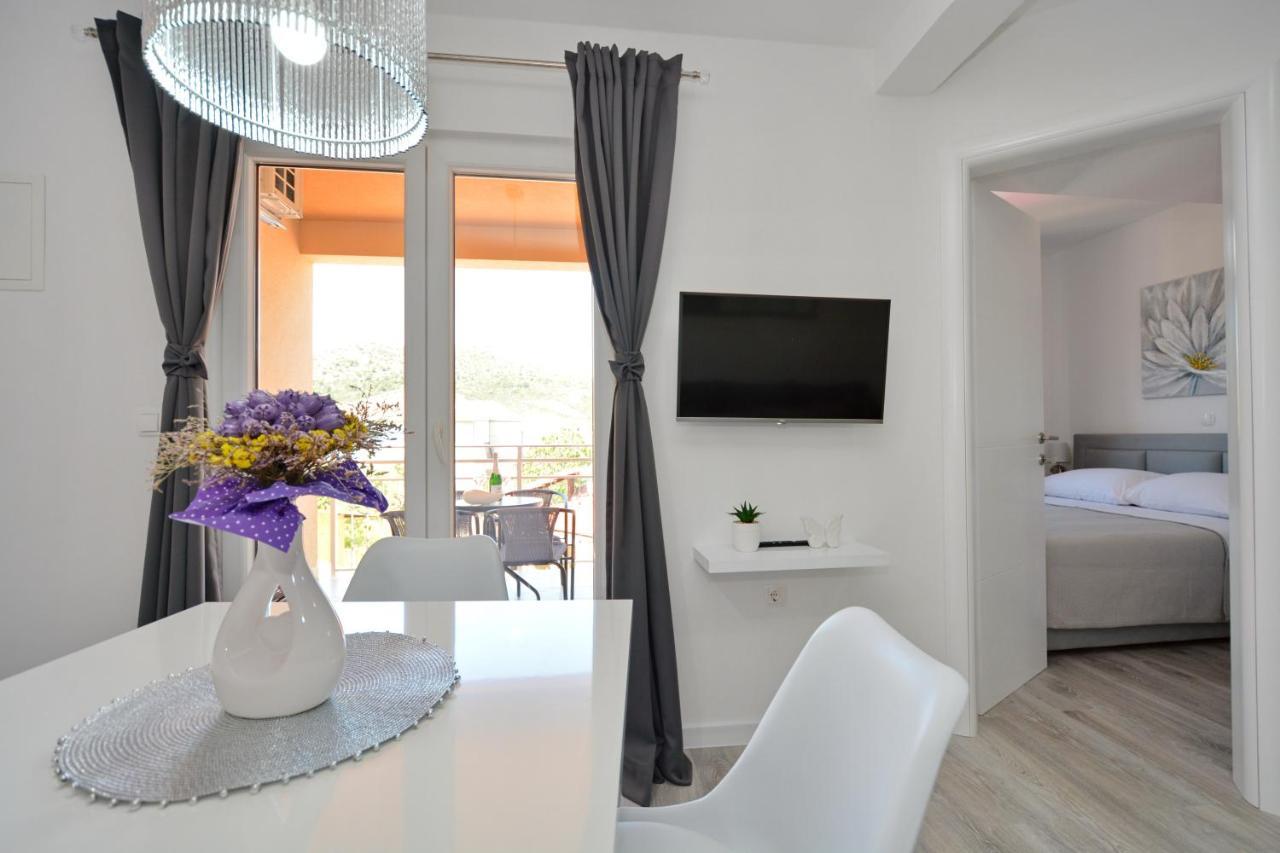 Apartmani Maris Poljica  Exteriör bild