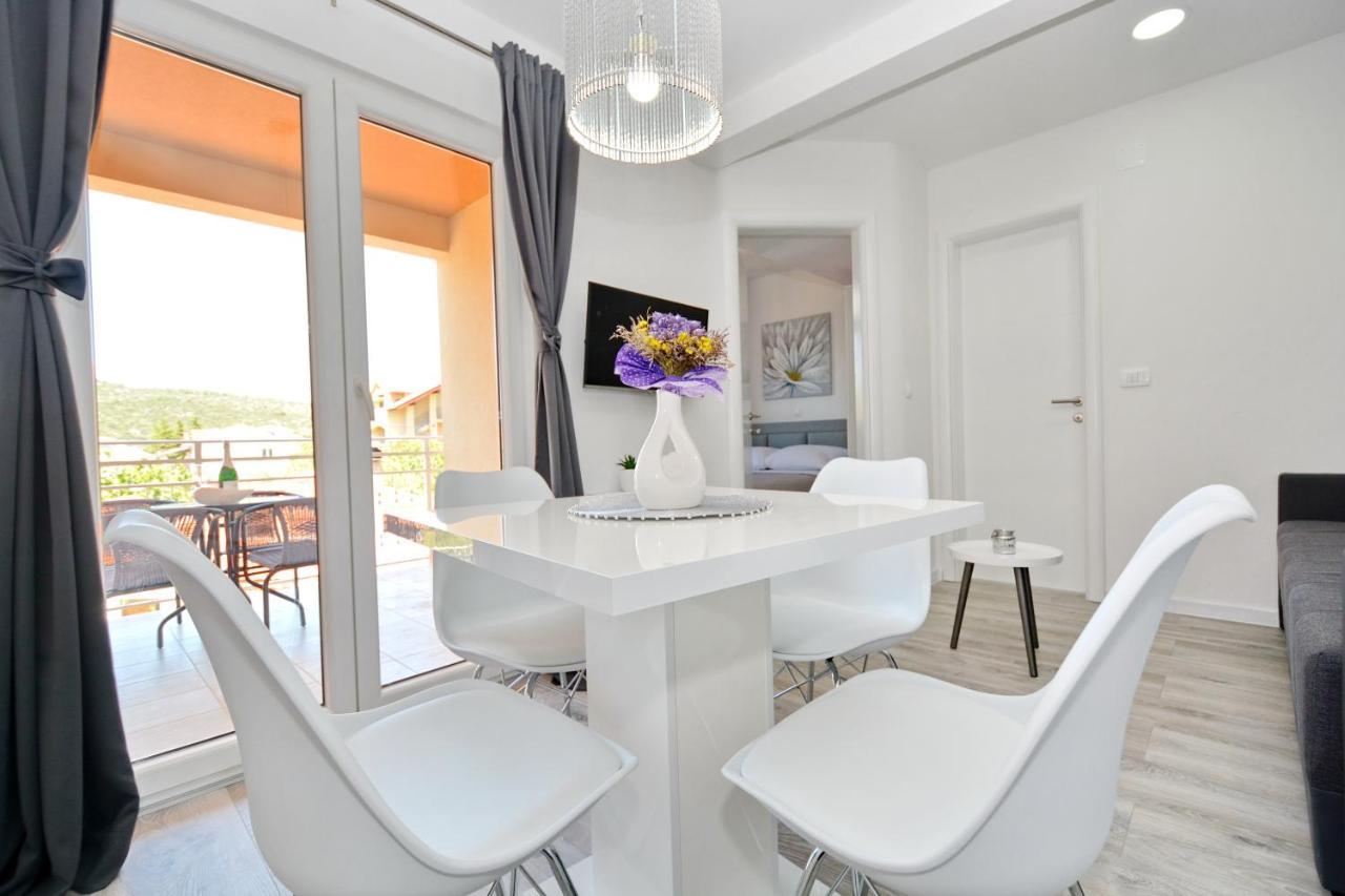 Apartmani Maris Poljica  Exteriör bild
