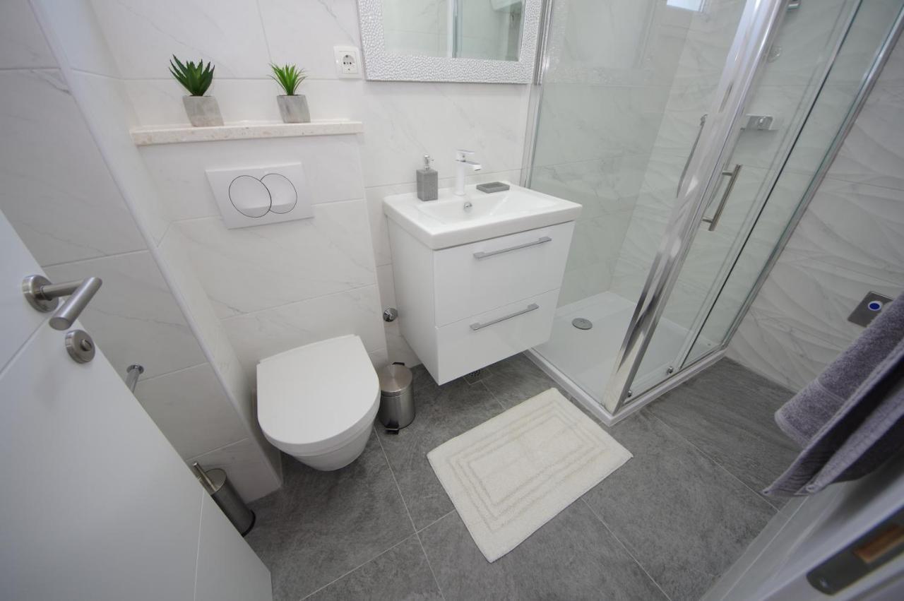 Apartmani Maris Poljica  Exteriör bild
